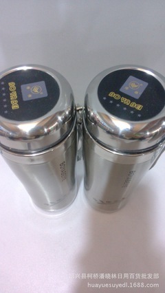 紹興柯橋日用百貨批發(fā)部 不銹鋼保溫杯批發(fā)首選，吊帶學(xué)士杯與博雅系列熱銷中